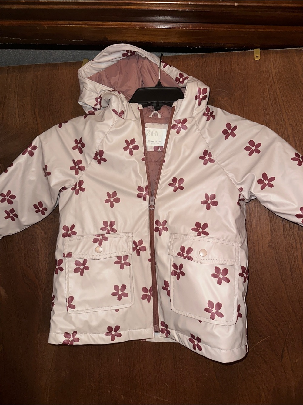 Zara Pink Floral Hooded Raincoat with Mauve Flowers 4-5 New no tag!
